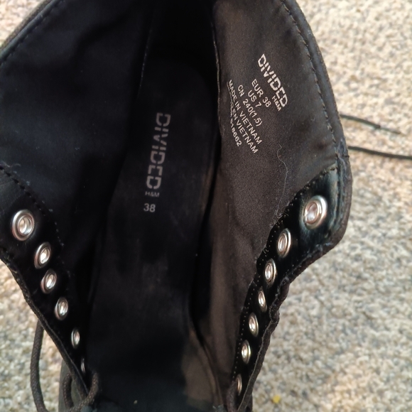 Boots size 7 - Picture 6 of 7